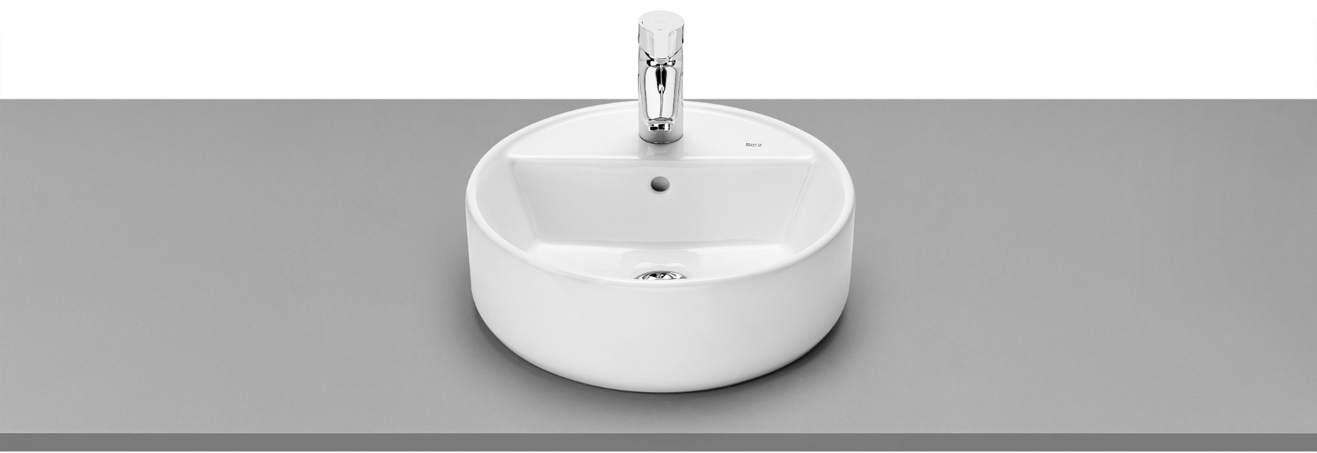 ROUND - On Countertop basin with taphole